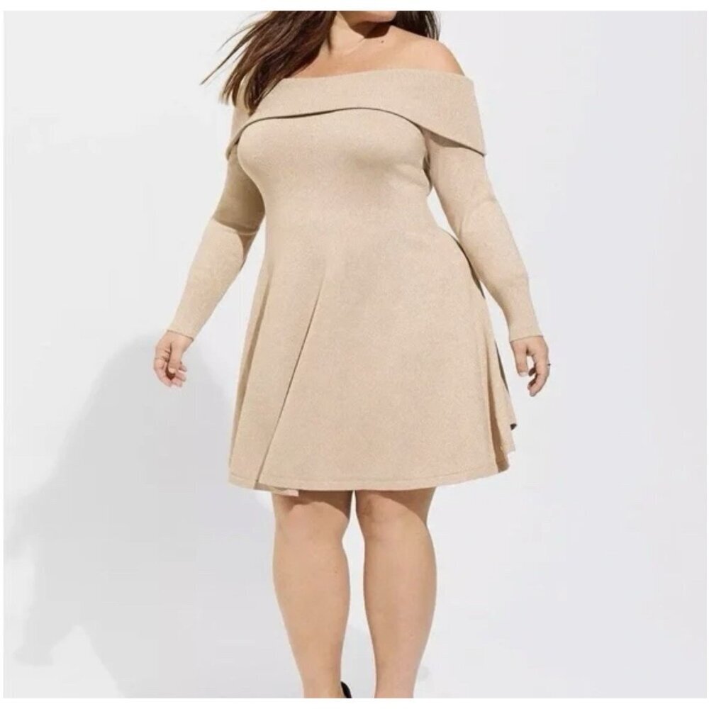 TORRID MARILYN MONROE Mini Sweater Dress Sz 3 /3X / 22-24 Beige Metallic Fluted